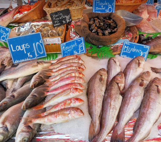 28. Kermesse aux poissons i Théoule 
